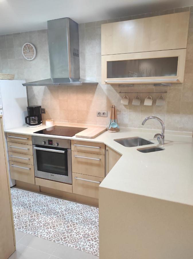Apartamento En Viladecans Cerca Del Aeropuerto Exterior foto