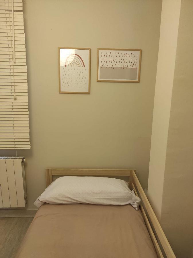 Apartamento En Viladecans Cerca Del Aeropuerto Exterior foto