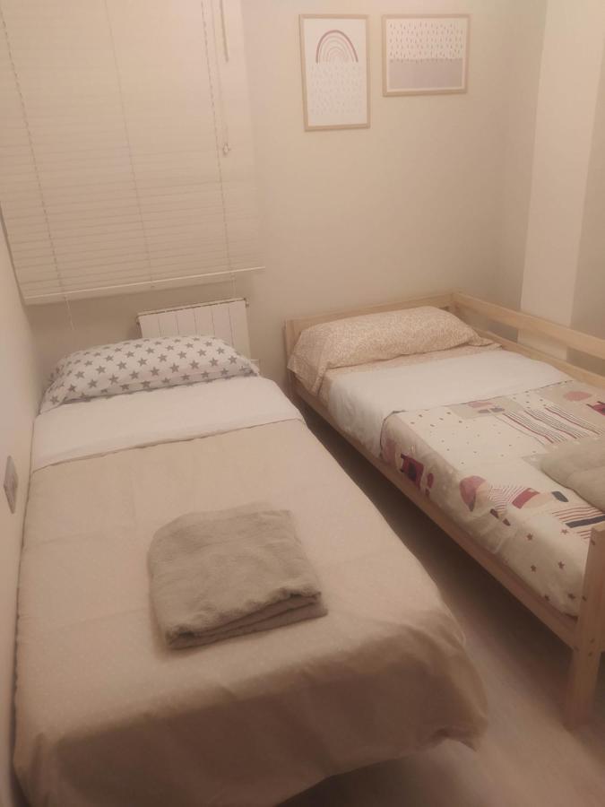 Apartamento En Viladecans Cerca Del Aeropuerto Exterior foto